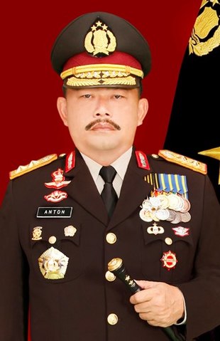 Drs. Anton Setiadji, S.H., M.H.